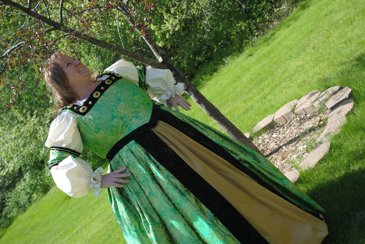 green and black medieval dress Renaissance Court Tudor dress costume in Black, Gold with 4 pieces by –  Matti's Millinery & Costumes
