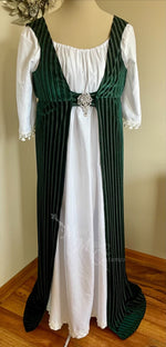 Load image into Gallery viewer, Green Velvet Regency Court Jane Austen Day Dress Open Robe Pelisse
