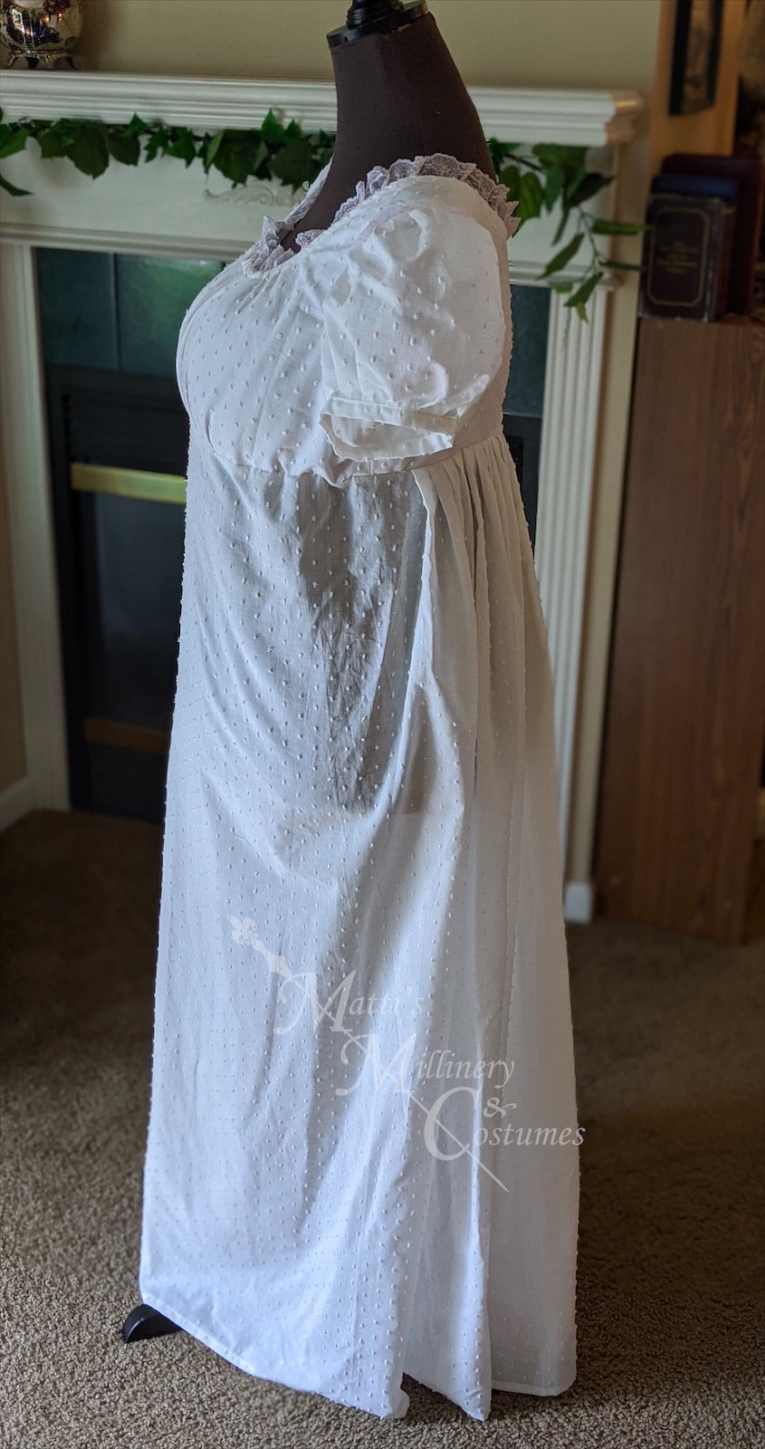 Swiss Dot Cotton Lawn Jane Austen Regency Day Dress Gown – Matti's Millinery & Costumes